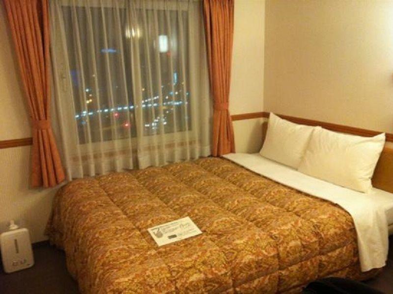 Toyoko Inn Kumamoto Ekimae Esterno foto
